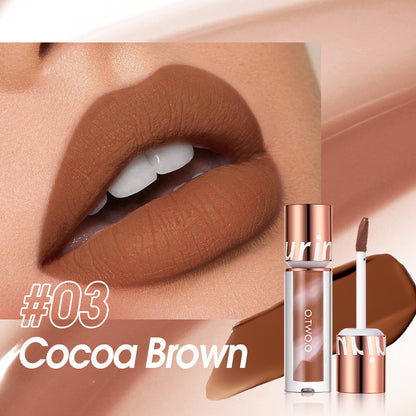 Hydrating Velvet Matte Lipstick
