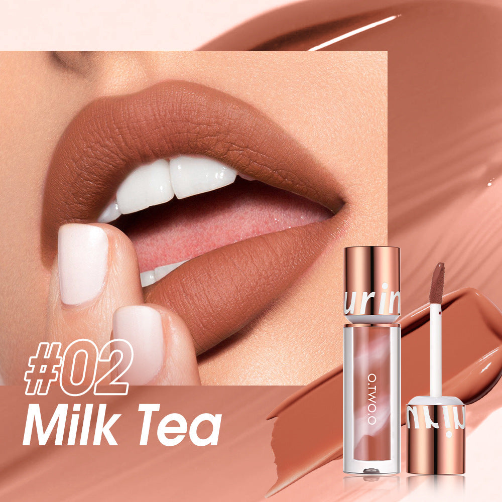 Hydrating Velvet Matte Lipstick
