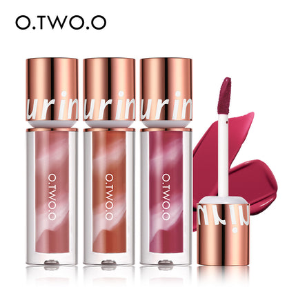 Hydrating Velvet Matte Lipstick